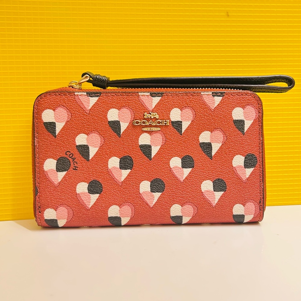 Coach Heart Zip Around Wallet